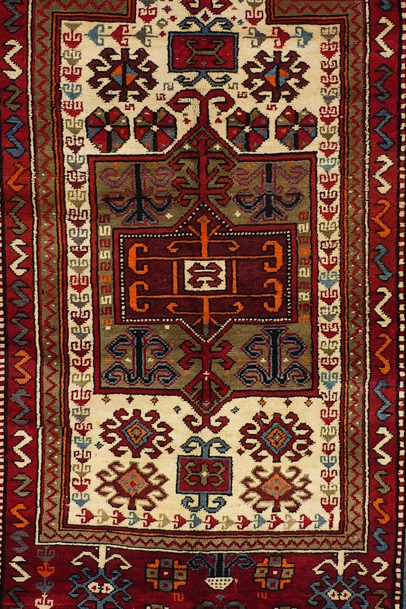 ANTIQUE CAUCASIAN FACHRALO