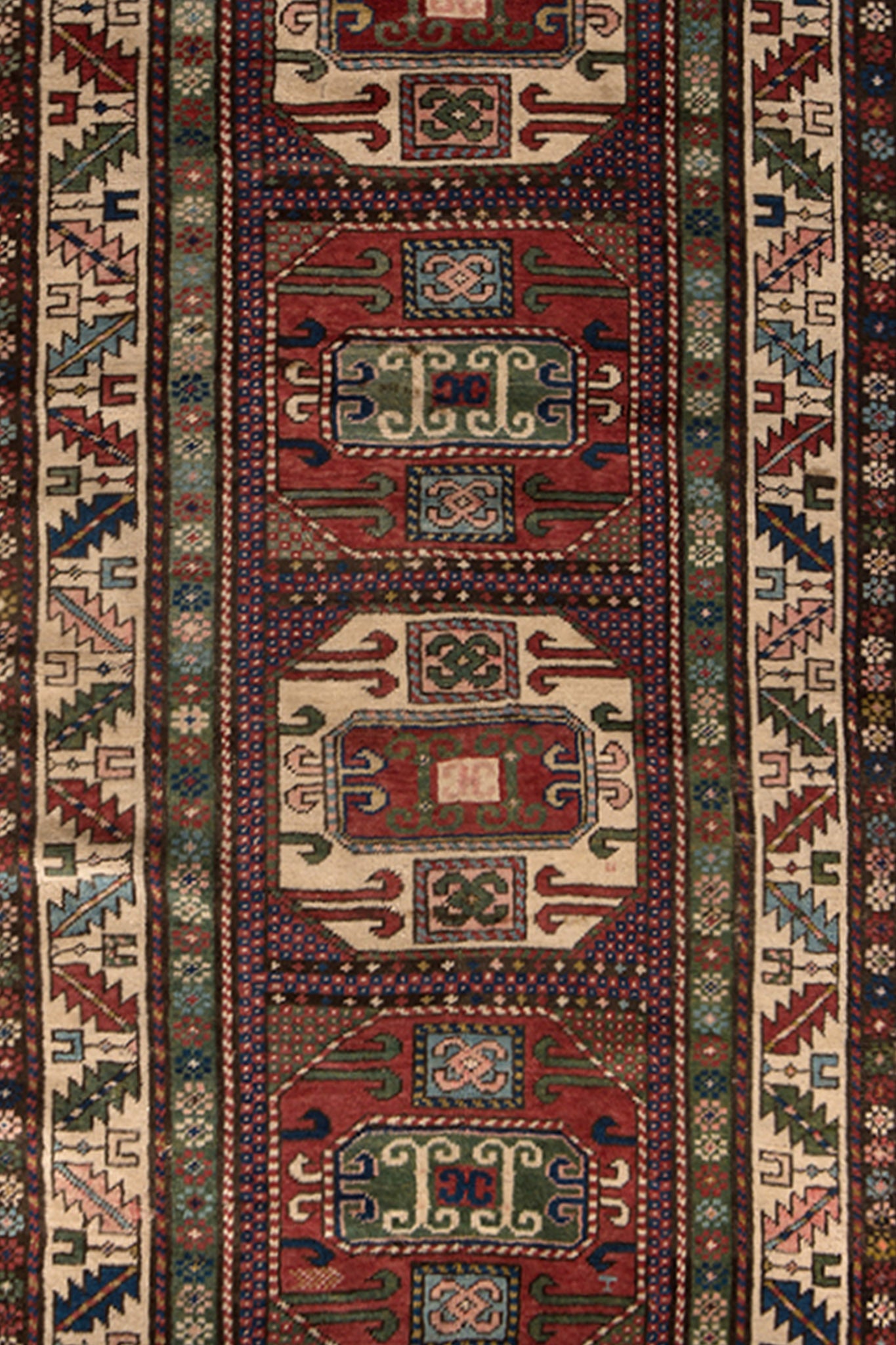 ANTIQUE CAUCASIAN KAZAK