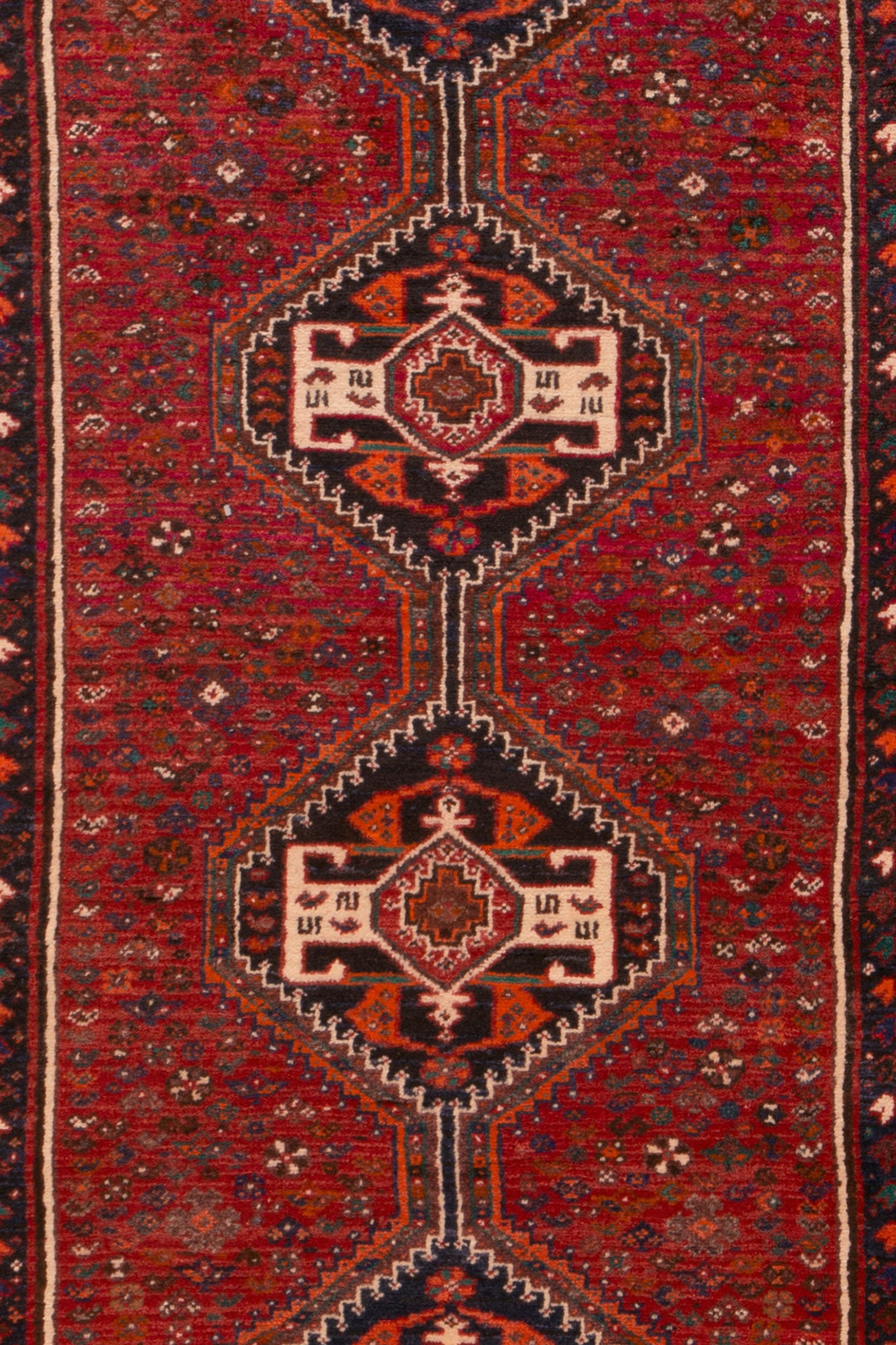 PERSIAN QASHGAI