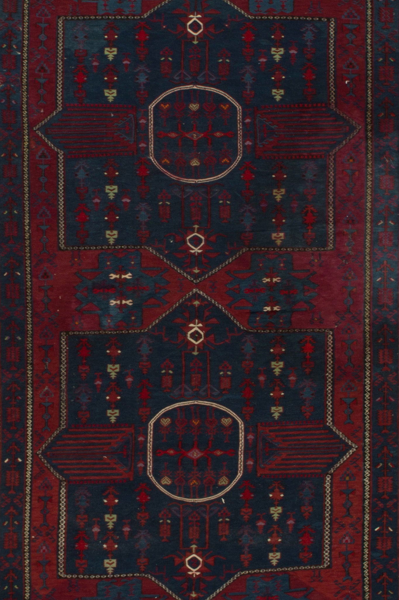 ANTIQUE CAUCASIAN SOUMAK KILIM