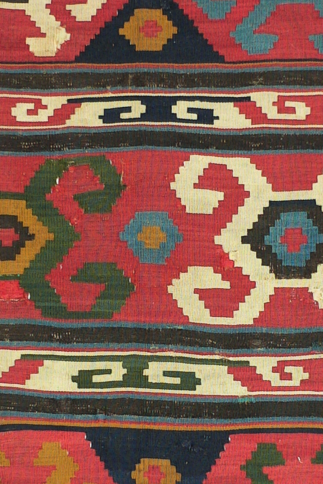 ANTIQUE CAUCASIAN KILIM
