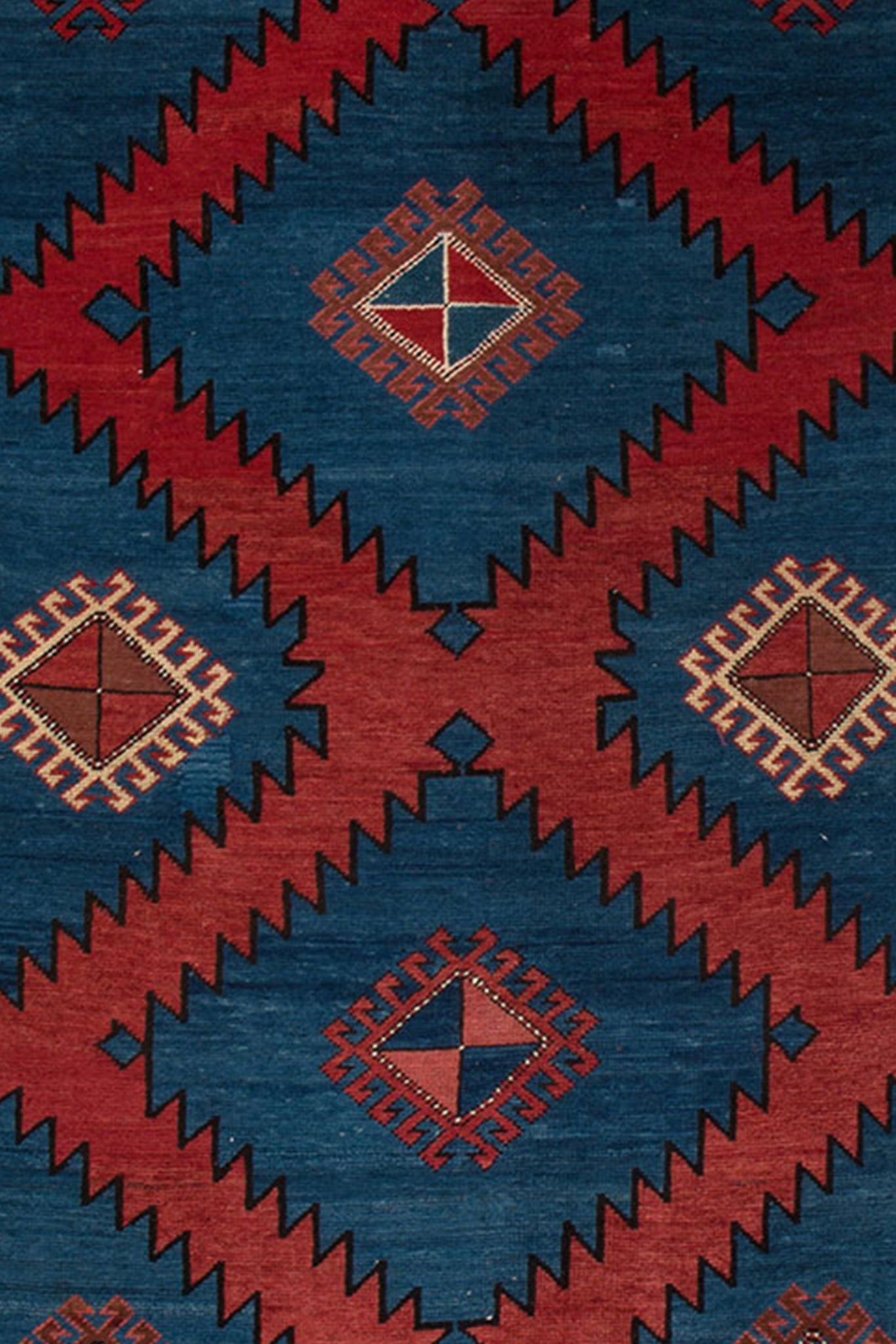 ANTIQUE CAUCASIAN KAZAK