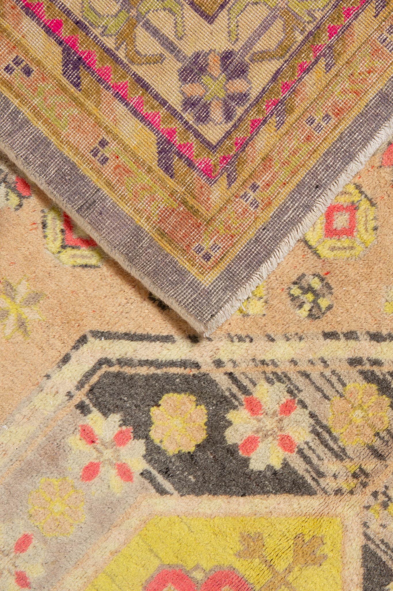 VINTAGE TURKESTAN KHOTAN