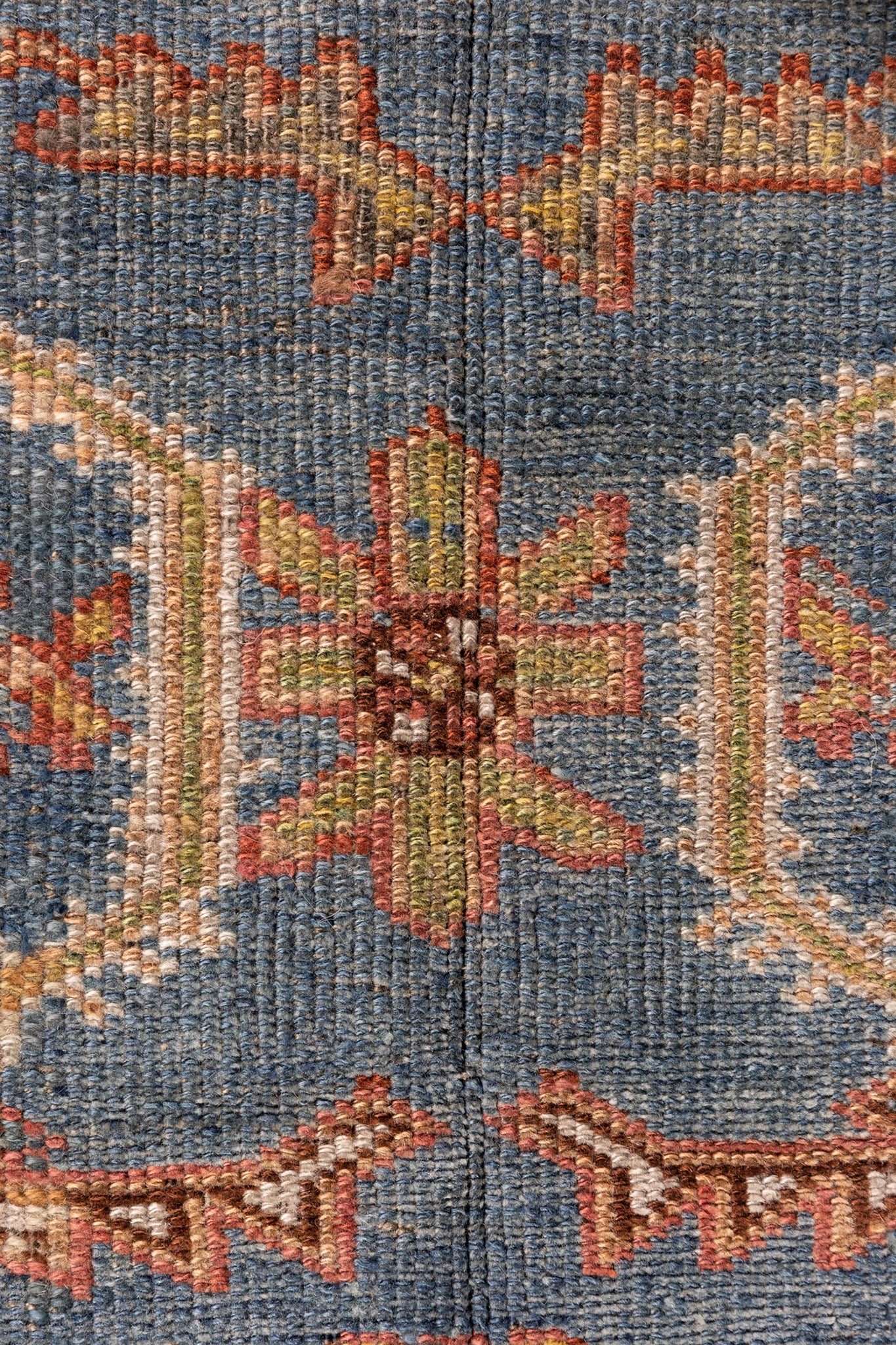ANTIQUE PERSIAN MAHAL