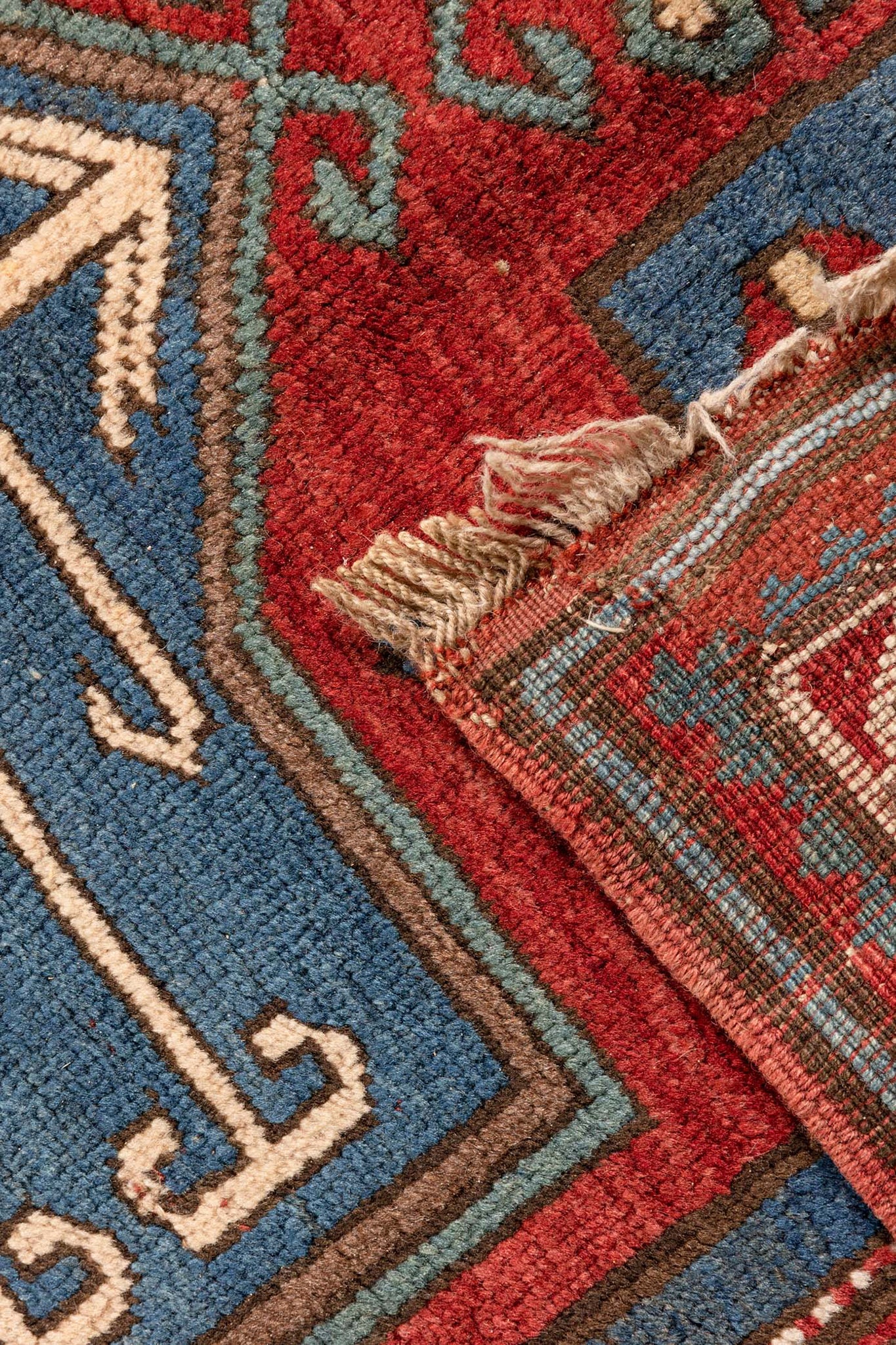 ANTIQUE CAUCASIAN KAZAK